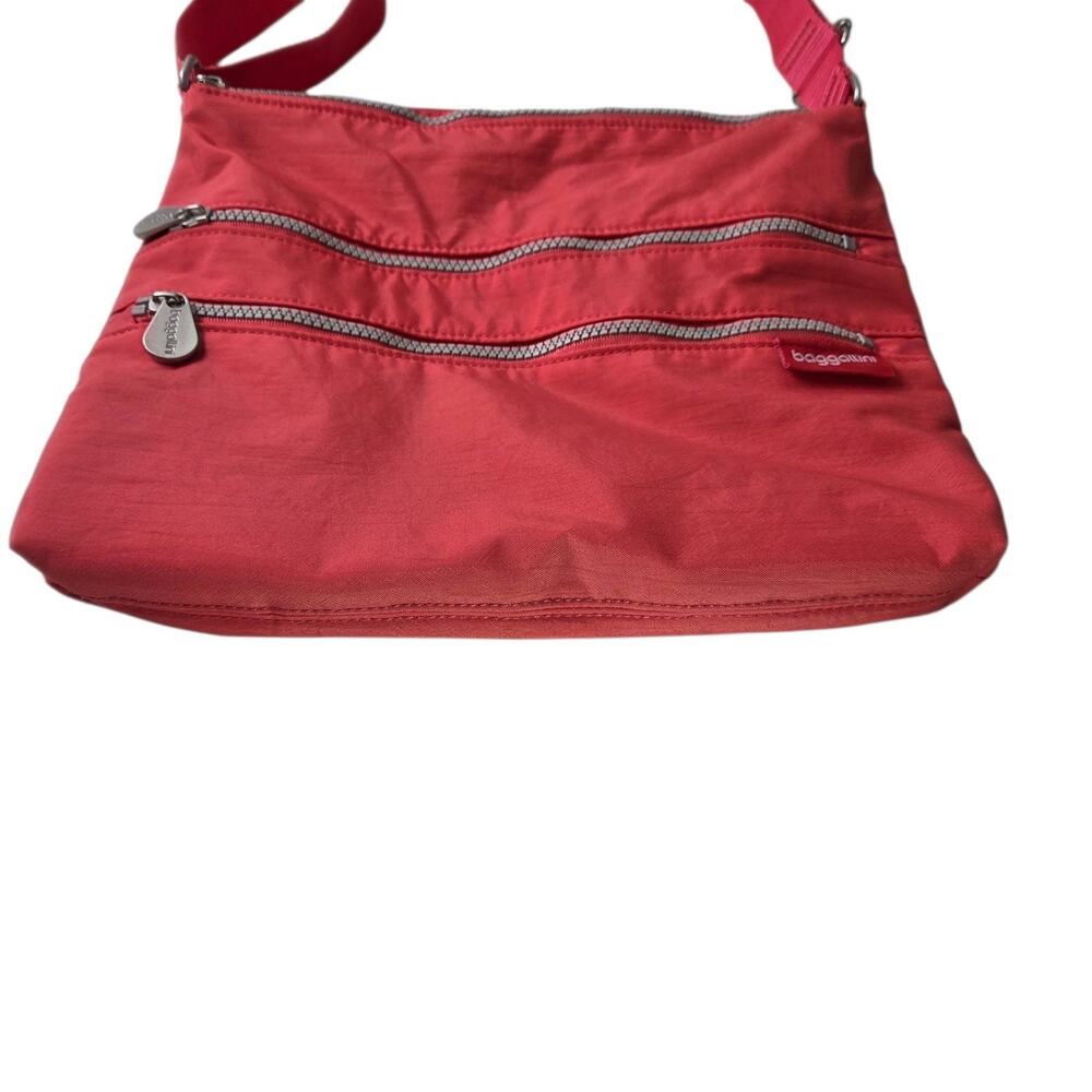 Baggallini Coral Nylon Travel Crossbody Bag/Purse Multiple Zippers Utility - Picture 4 of 13